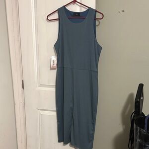 Elegant Blue Sleeveless Dress